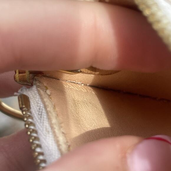 Louis Vuitton White Multicolor Key Cles Takashi Murakami Key Ring - Picture 13 of 13